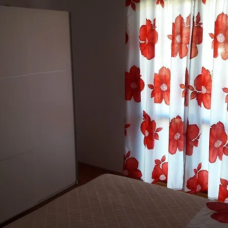 Mare Apartman Vinišće